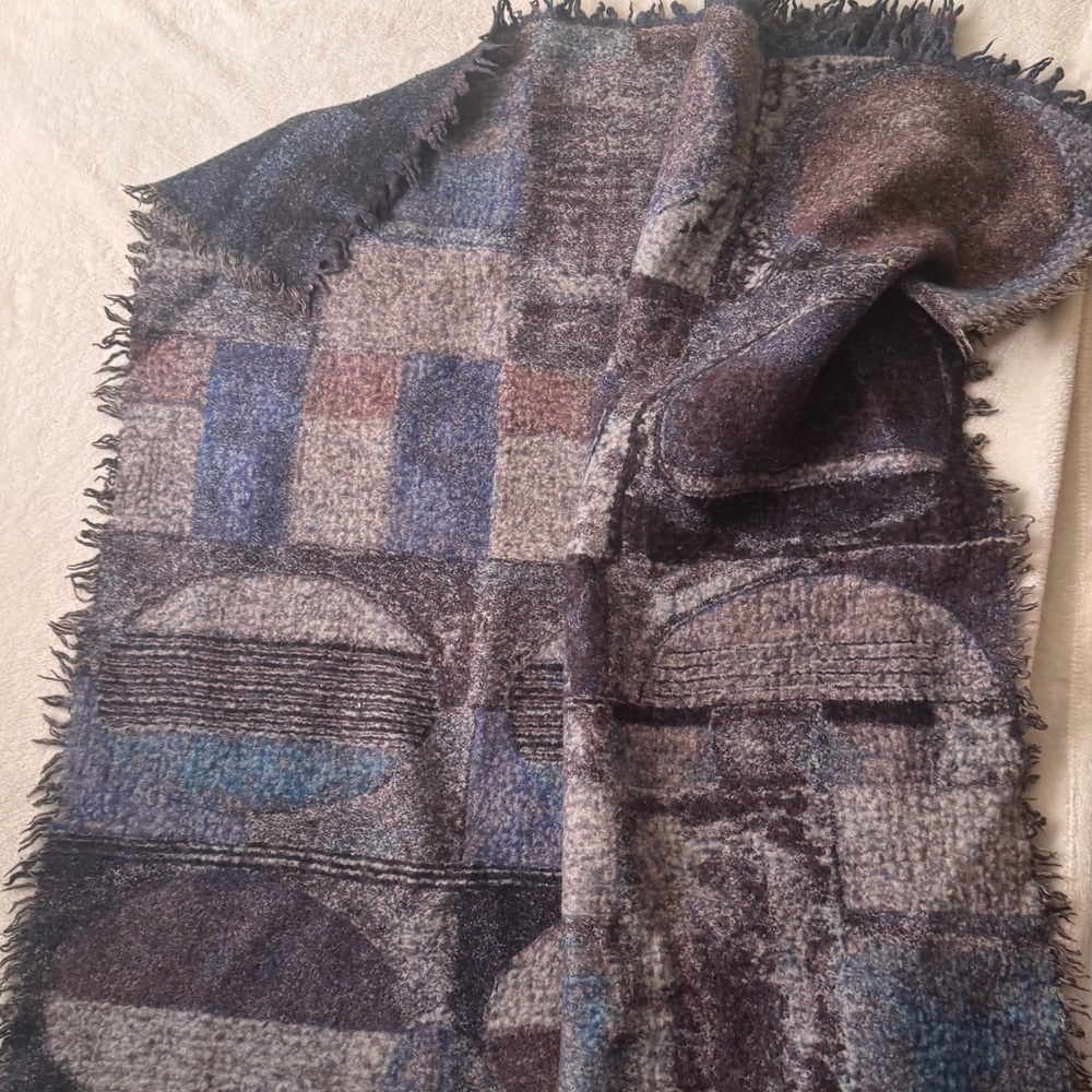 Aritzia Wilfred Blanket Wool Scarf Shawl Mosaic Shawl Wrap Boho Cozy Warm - Picture 10 of 16